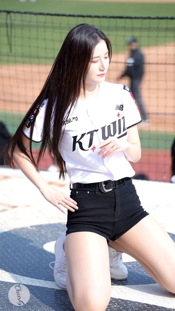 Nonton Abg Viral Video Dhea Viska Pamerin Bodi, free download viral, & video viral SMA